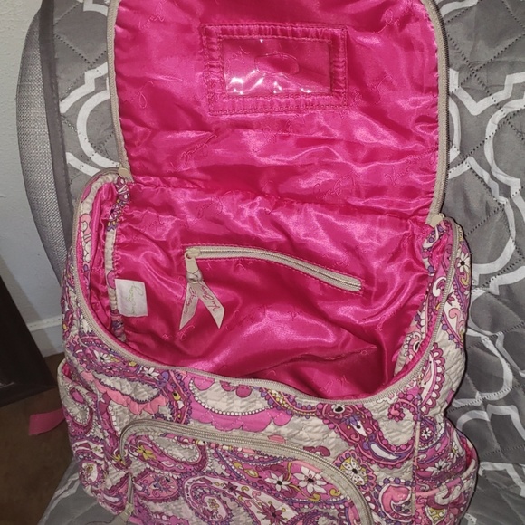 Backpack - Picture 4 of 4